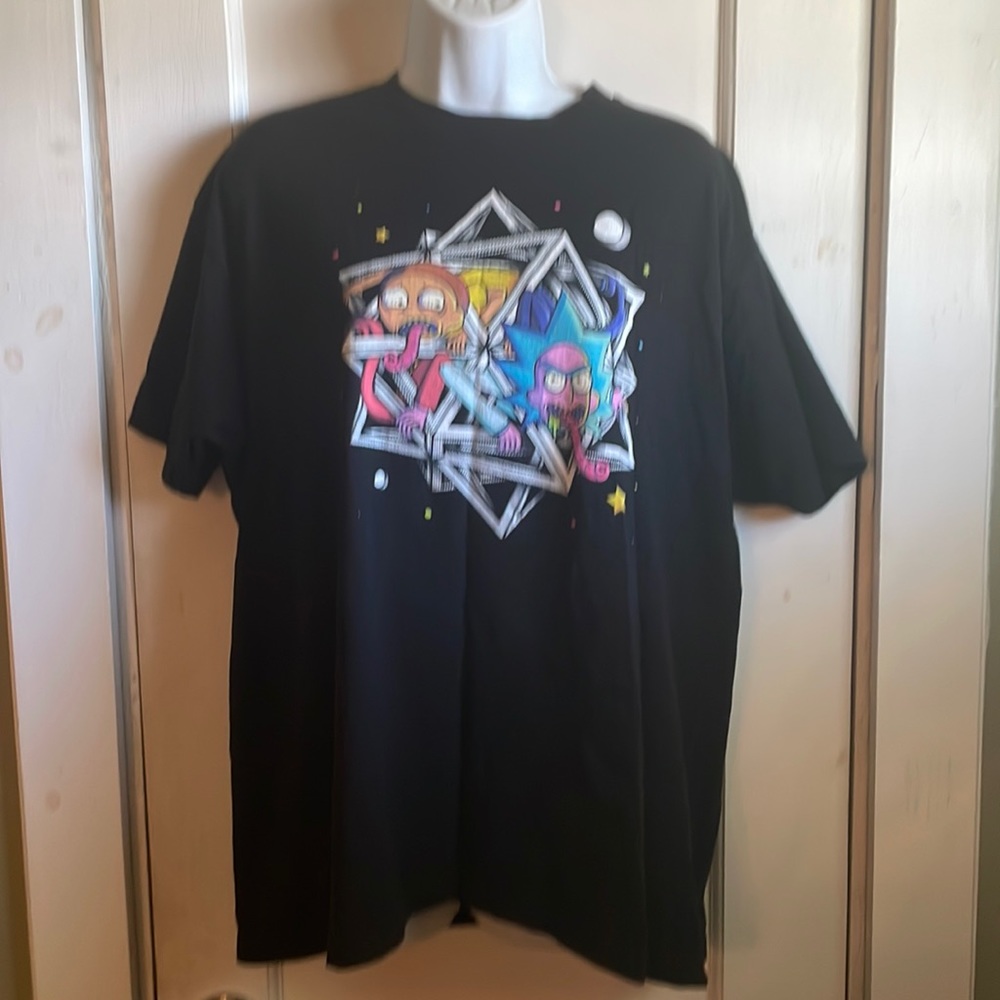 Rick and Morty T-shirt size xl